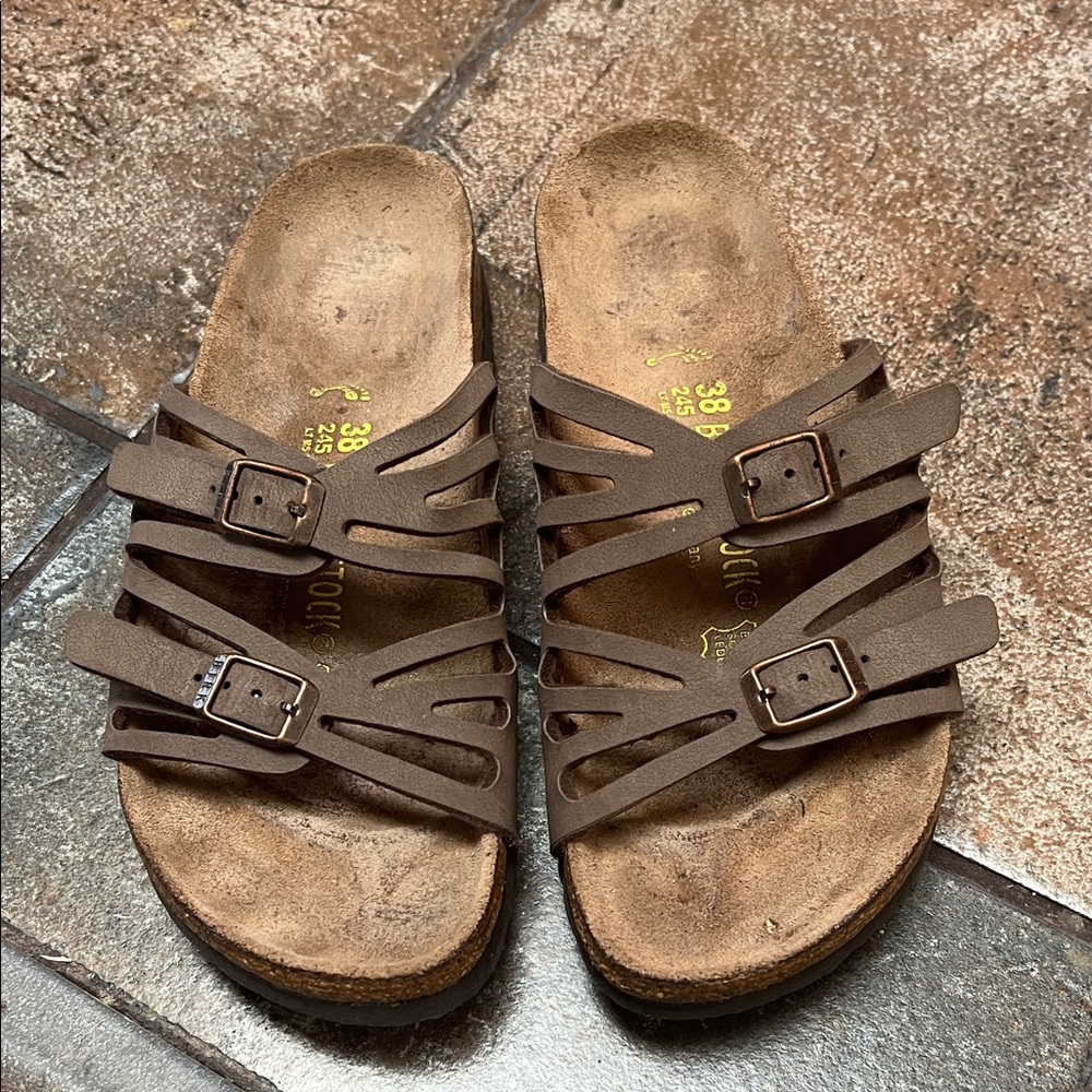 Birkenstock Granada sandals in Mocha brown, size 38 narrow fit
